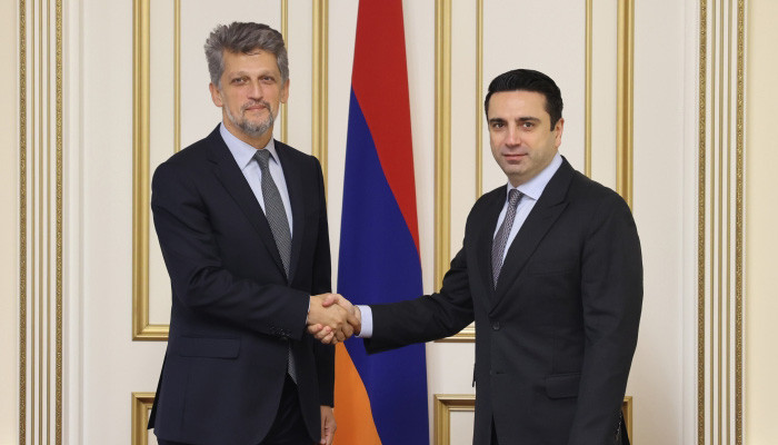 Ален Симонян и Каро Пайлан обсудили вопрос открытия армяно-турецкой границы