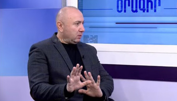 Андраник Теванян: Власти говорят, что нужно избавиться от Карабаха, чтобы жить мирно