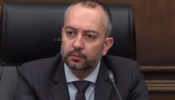 Эдуард Агаджанян: Армянская сторона получила ответные предложения от Азербайджана
