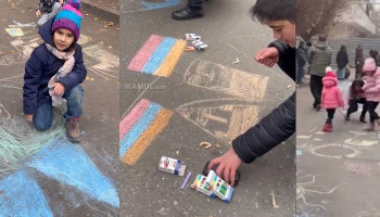 Арцахские дети проводят творческую акцию протеста перед офисом ООН в Армении
