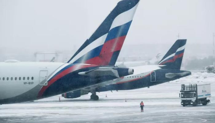 13 flights canceled at Moscow airports due to snowfall