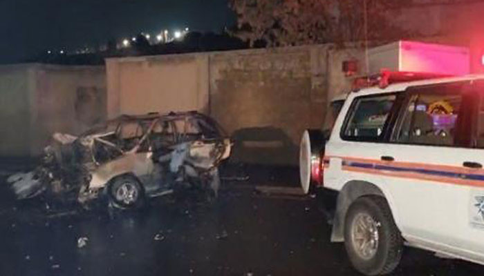 В Ереване «Lexus RX» врезался электрический столб: обнаружено обгоревшее тело 18-летнего водителя