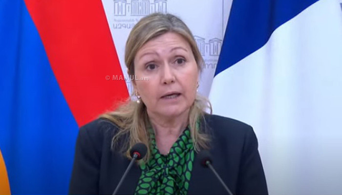 Спикер НС Франции: Призываем вернуться к диалогу в рамках Минской группы ОБСЕ