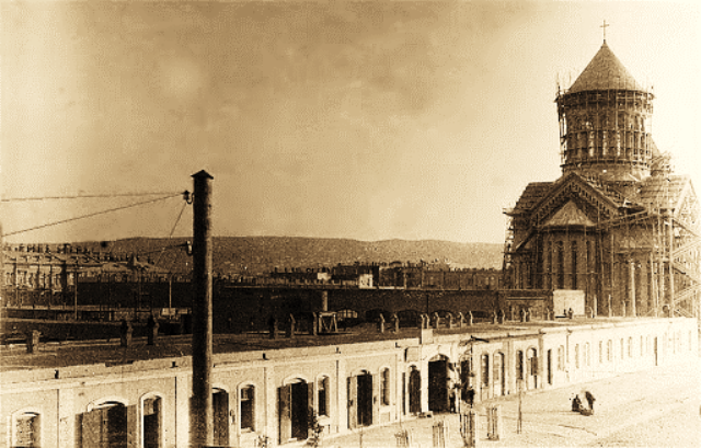 Սբ․Թադեոս և Բարդուղիմեոս հայկական եկեղեցին, որը քանդվել է 1937 թվականին