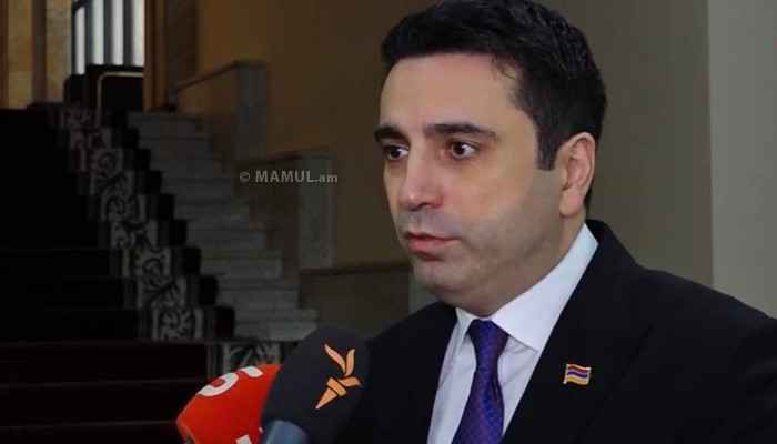 Ален Симонян: Если арестовать всех оппозиционеров, внимание народа Армении никоим образом не будет отвлекаться от основных проблем