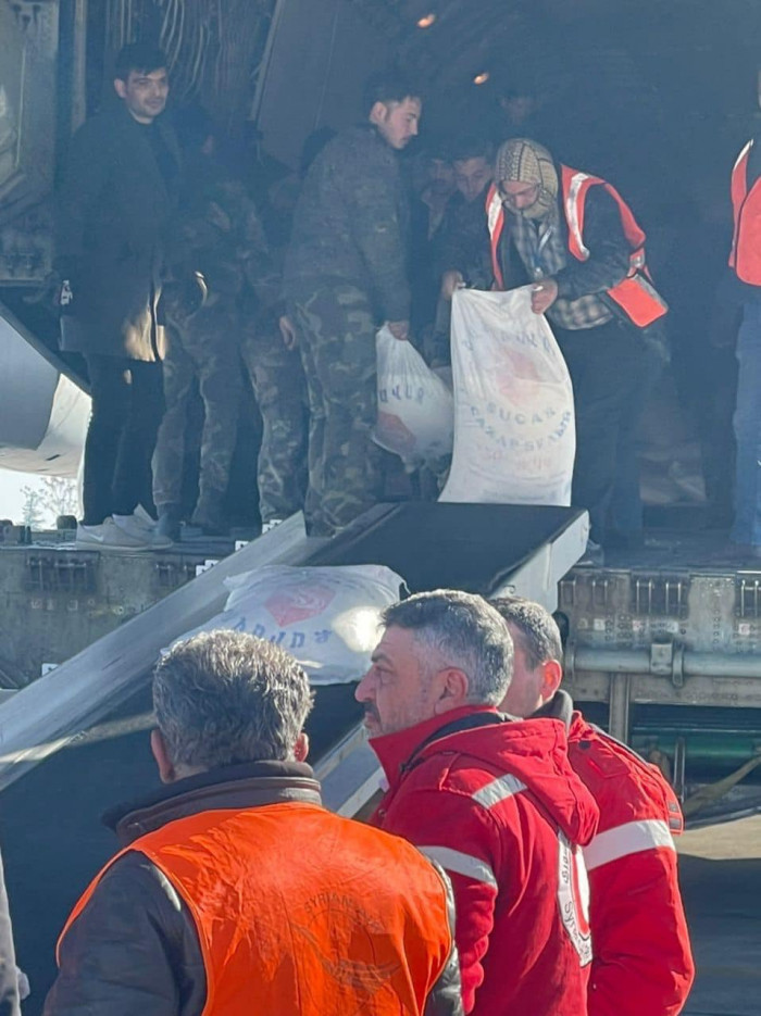 Հայաստանի ուղարկած մարդասիրական բեռ տեղափոխող ինքնաթիռը վայրէջք է կատարել Հալեպի օդանավակայանում