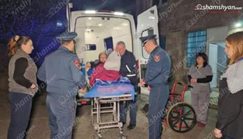 Երևանում շտապօգնությունը 2 ոտքերն անդամահատված անօթևան կնոջը տեղափոխել ու թողել է փողոցում