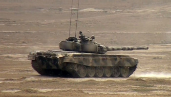 Азербайджан проводит танковые учения