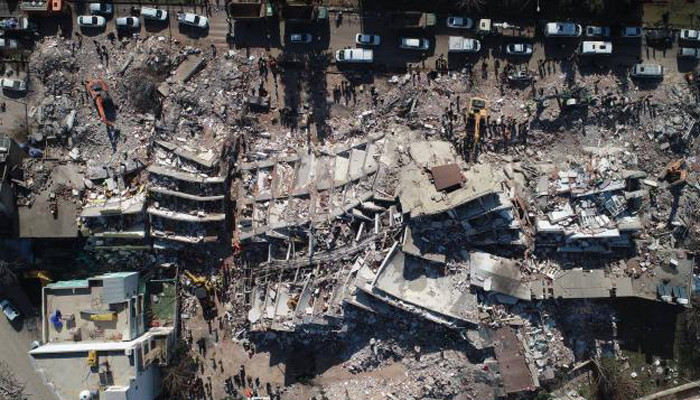 Depremlerde yıkılan binalara ilişkin soruşturmalar sürüyor