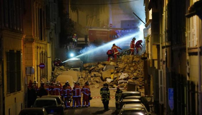 Up to 10 people may be buried after building collapse in Marseille – minister
