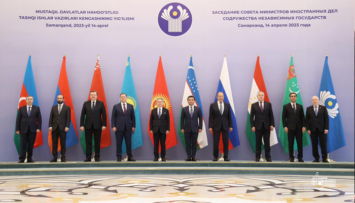 Мирзоян принимает участие в заседании Совета министров иностранных дел СНГ