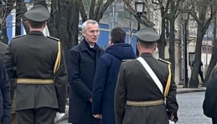 NATO Secretary General arrives in Kyiv