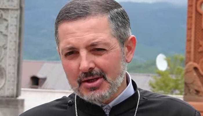 Отец Андреас Тавадян: Необходимо сделать все возможное для сохранения армянского присутствия в Дадиванке