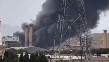 VIDEO: Fire at power plant in Isfahan