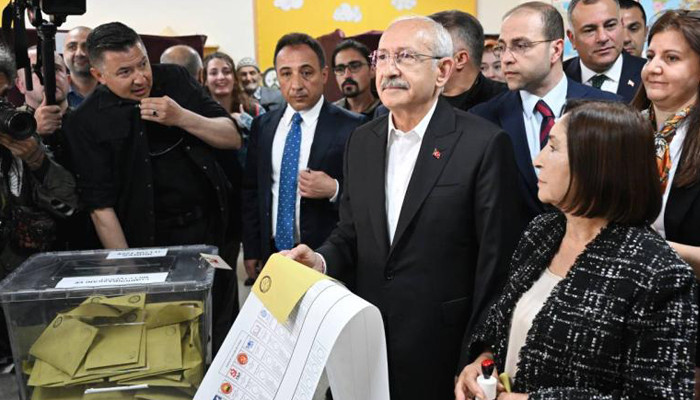Cumhurbaşkanı adayı ve CHP Genel Başkanı Kılıçdaroğlu oyunu kullandı