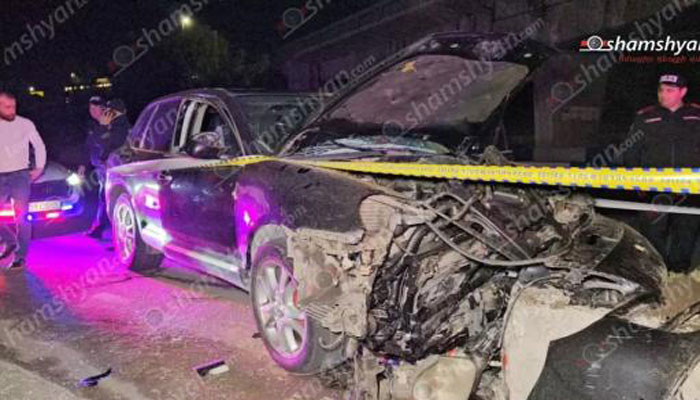 Երևանում վարորդը Porsche Cayenne-ով բախվել է բետոնե պատնեշին և տեղում մահացել