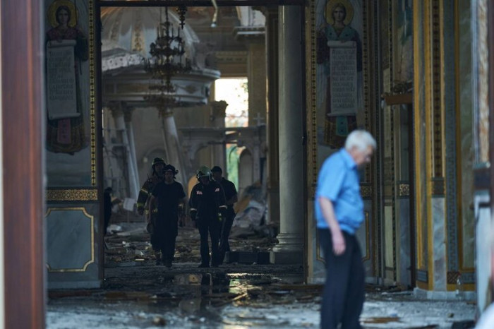 Zelenskiy'den ''Odessa'ya yapılan saldırı karşılıksız kalmayacak'' mesajı