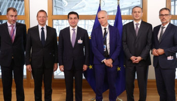 Armenian, Azerbaijani, EU officials discuss possible meeting of leaders in Granada