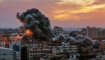 Israel strikes and seals off Gaza