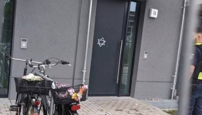 Գերմանիայում հրեաների տները տարբերանշել են Դավթի աստղով, ինչպես Հիտլերի օրոք