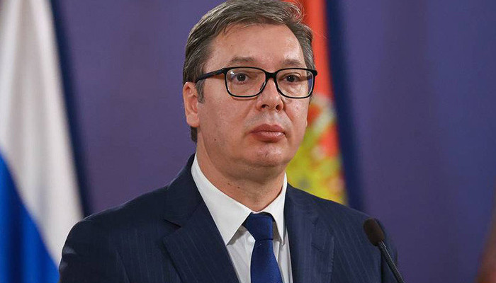 Президент Сербии распустил парламент и обратился к нации