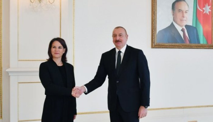 Алиев принял главу МИД Германии