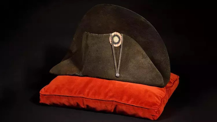 Նապոլեոնի գլխարկը վաճառվել է ռեկորդային գնով