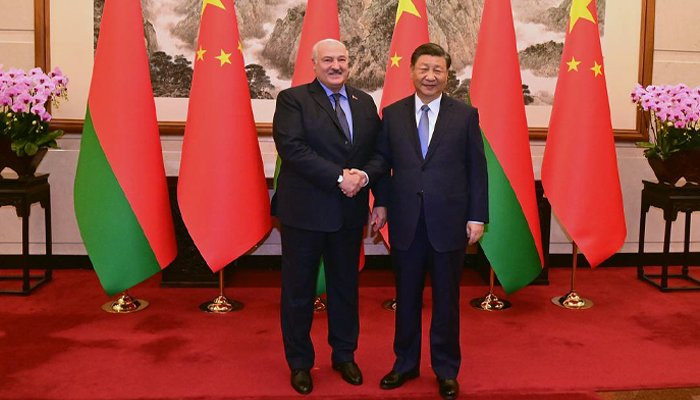 Си Цзиньпин предложил Лукашенко поменять систему управления миром