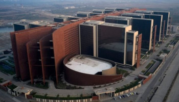 World's Largest Office, Surat Diamond Exchange, To Open Today