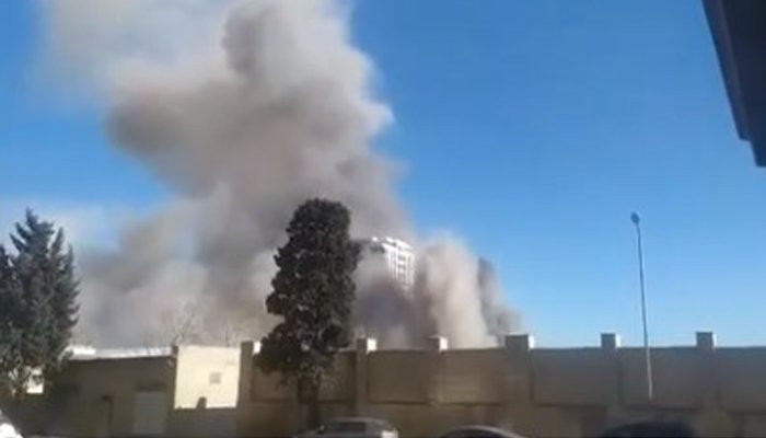В Баку прогремел взрыв, начался мощный пожар