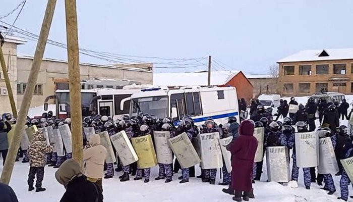 На участников протестов в Башкортостане завели дела о «массовых беспорядках». Им грозит до 15 лет тюрьмы