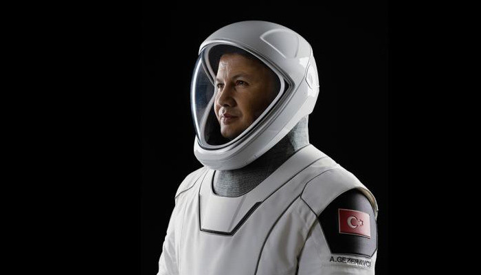 İlk Türk astronot uzayda