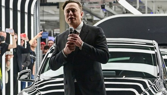 Musk risks losing world’s richest title after court voids $83b pay