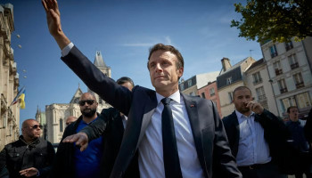#Politico: Macron: The grand master of grandstanding