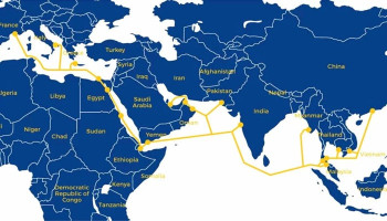 Internet cables connecting Asia and Europe cut in the Red Sea