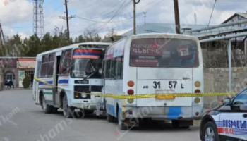«ՊԱԶ»-ը բախվել է Նորաշեն-Երևան երթուղին սպասարկող ավտոբուսին