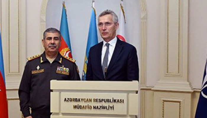 Гасанов и Столтенберг обсудили военное сотрудничество и региональную безопасность