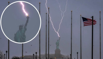 Statue of Liberty struck by lightning during thunderstorm