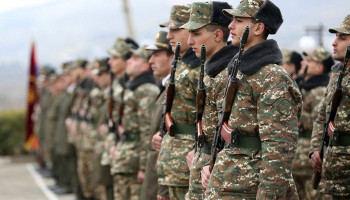 «Ուռա»-ի փոխարեն «Կեցցե». հայկական բանակը նոր կանոնադրություն կունենա