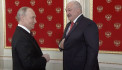 Лукашенко пошутил об их с Путиным внешнем виде после ночных переговоров