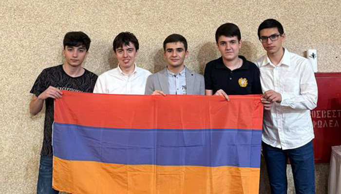 The Armenian team is the silver medalist of the European Youth Team Championship