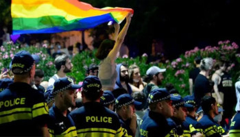 Парламент Грузии в первом чтении запретил «пропаганду ЛГБТ»