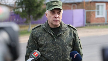 Вольфович назвал причины отсутствия армянских военных на параде надуманными