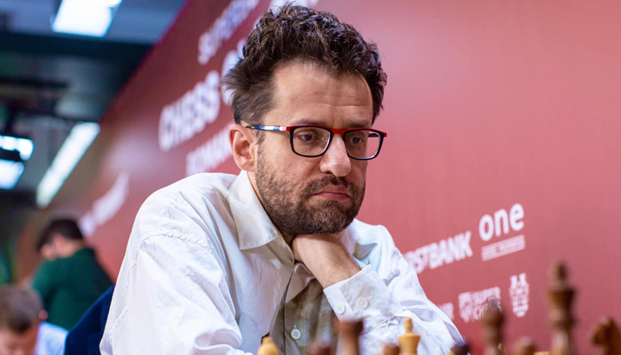 Levon Aronian scored 19 points out of 36 and took the 4th place