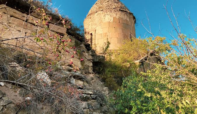 Առաքելոց վանք