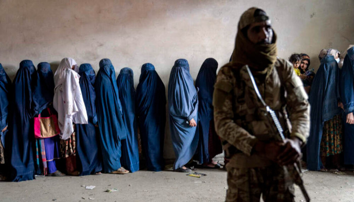 ‘Frightening’ Taliban law bans women from speaking in public