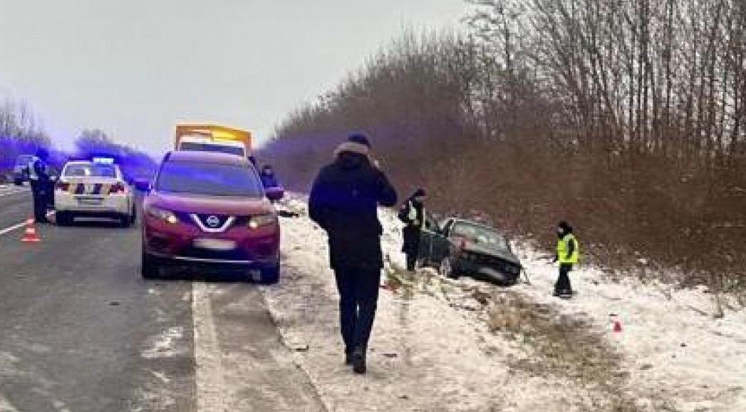 Возле Львова произошло масштабное ДТП, в котором погибли семь человек