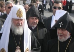 Մոսկվայի և Համայն Ռուսիո Պատրիարքն ու Կովկասի մահմեդականների հոգևոր առաջնորդը Երևանում են