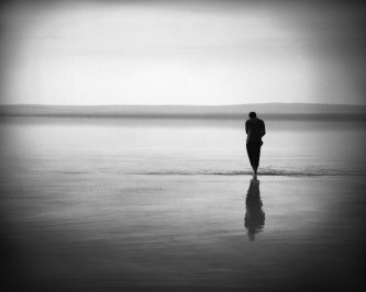 Մենակություն | Մամուլի խոսնակ - Անկախ հրապարակումների հարթակ